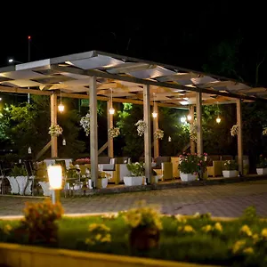 kadrisa-hotel.albaniahotels.org/